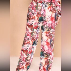 Prettylittlething plus rose Renaissance print trousers sz US 12